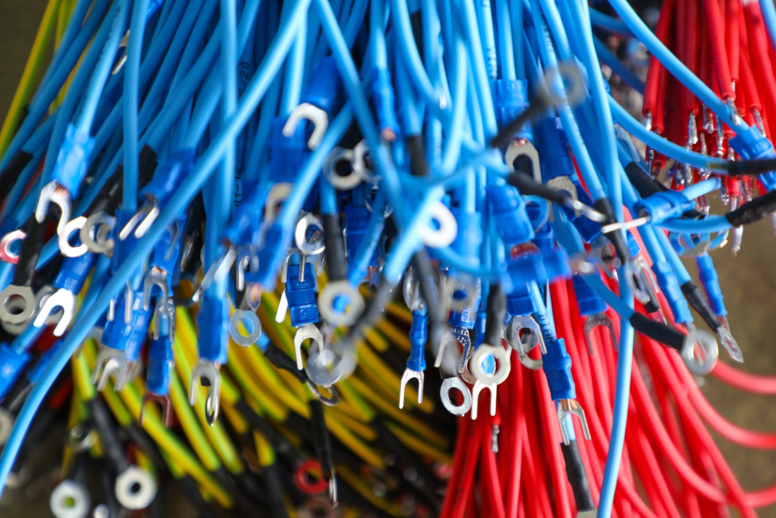 Electronics Wire Harness